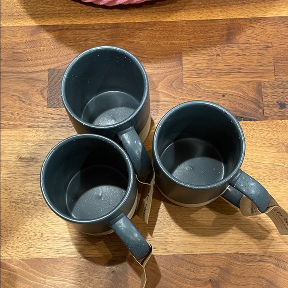 United By Blue Stoneware Dark Gray and Tan Mug Trio NWT - Picture 2 of 6